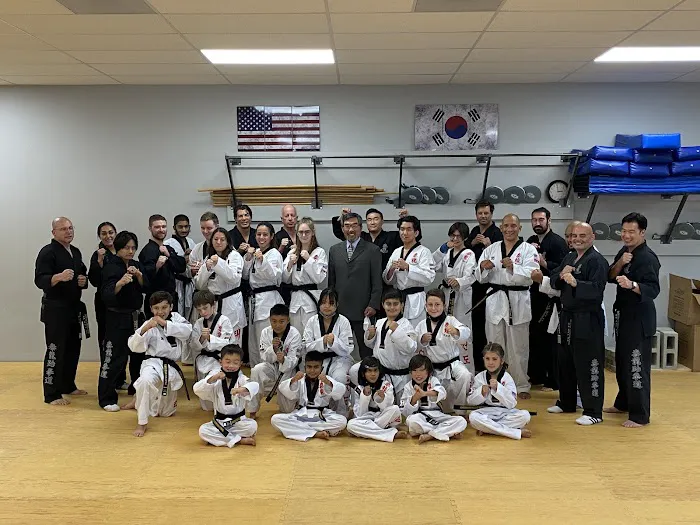 Tae Ryong Tae Kwon DO School Picture 3