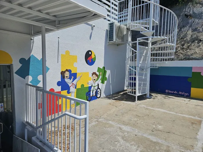 Master McBride's Traditional Tae Kwon Do Picture 3