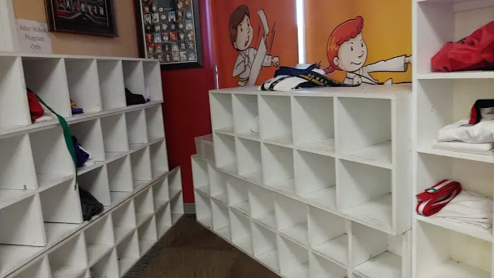 Hwang's Martial Arts Picture 3