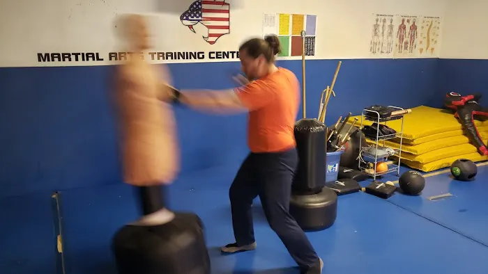 The Den Kung Fu Picture 2