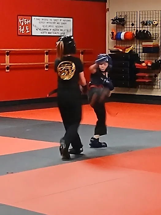 Song's Taekwondo Picture 10