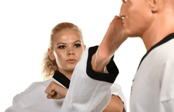 Chris White's Extreme Krav Maga Picture 6