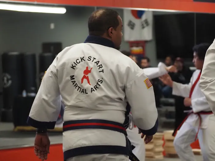 Kick Start Martial Arts : Grant Park Picture 3