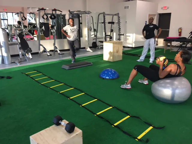 Kickin 2 Fitness Studio - Decatur Martial Arts Picture 4