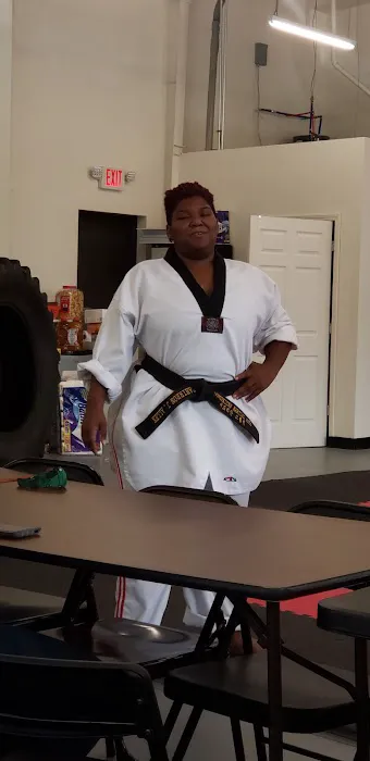 Kickin 2 Fitness Studio - Decatur Martial Arts Picture 5