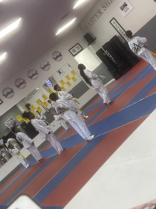 Master Shim's World Class Tae Kwon Do Picture 2