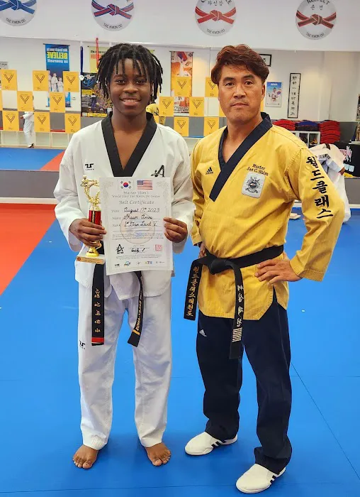 Master Shim's World Class Tae Kwon Do Picture 6
