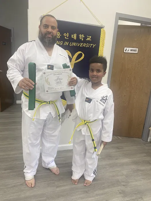 Master Shim's World Class Tae Kwon Do Picture 3