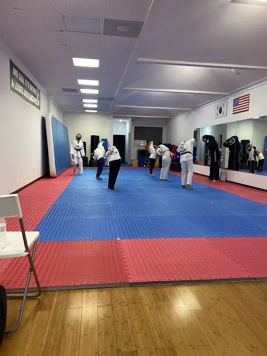 JC World Taekwondo(martial arts) -Dunwoody Picture 1