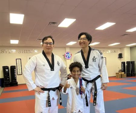 MASTER SHIM'S WORLD CLASS TAE KWON DO