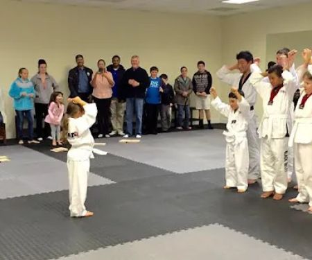 Master Lee's Top Martial Arts