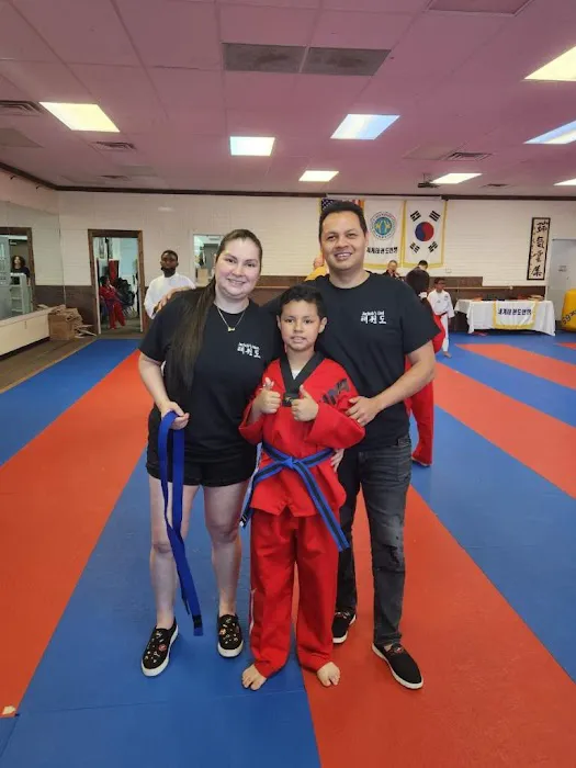 Kyung Hee Tae Kwon Do Picture 1