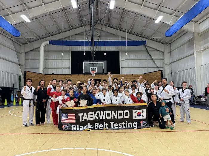 Master Jung's Taekwondo Picture 3