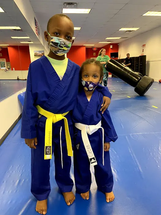 Choe's Hapkido Martial Arts and Kickboxing Picture 6