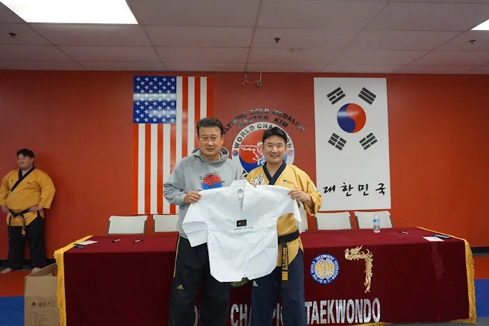 King Tiger Taekwondo Picture 1