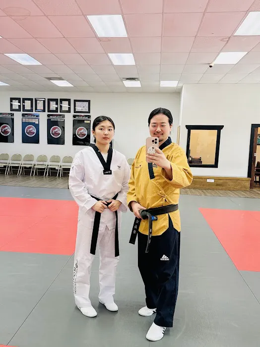 Moohan Martial Arts of Cumming -Bethelview Picture 3