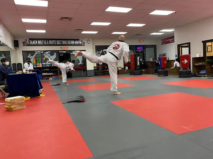 Moohan Martial Arts of Cumming -Bethelview Picture 10