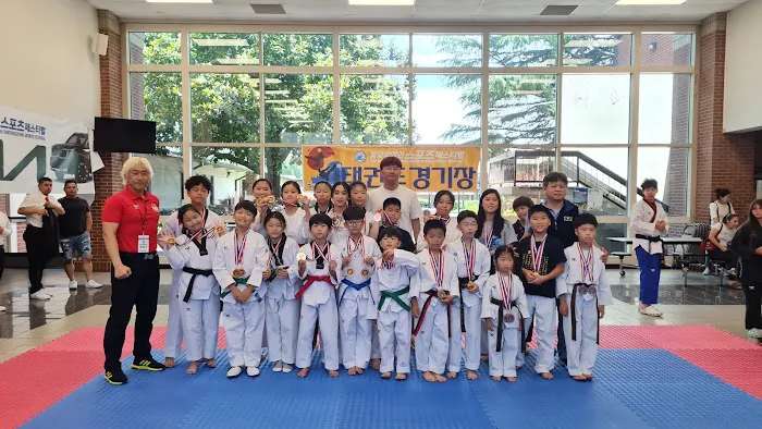 Kingdom Fighter Center Picture 2