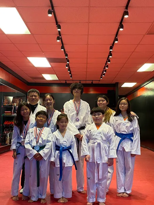 Kingdom Fighter Center Picture 7