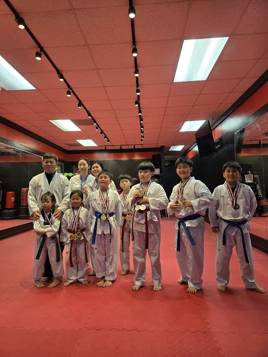 Kingdom Fighter Center Picture 5