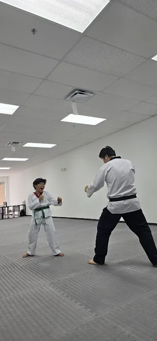 Master Jang's Taekwondo Picture 10