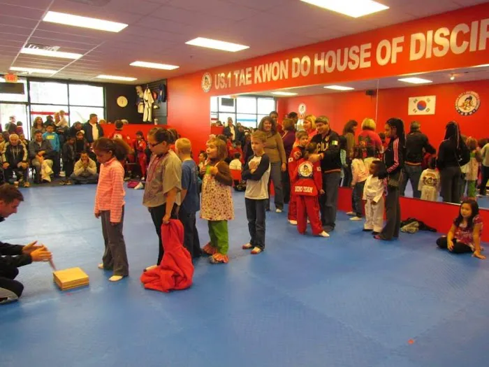 US.1 TAE KWON DO Karate Picture 5