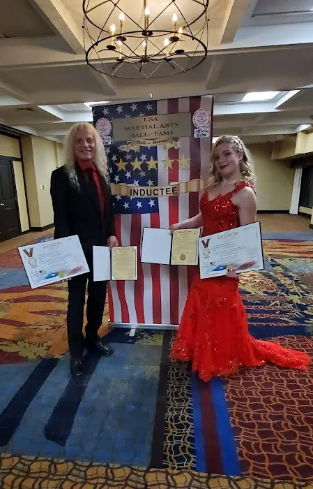 Bateman's USA Expert Karate, Hapkido & Kickboxing Picture 9