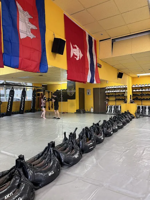 Axtion Club Picture 4