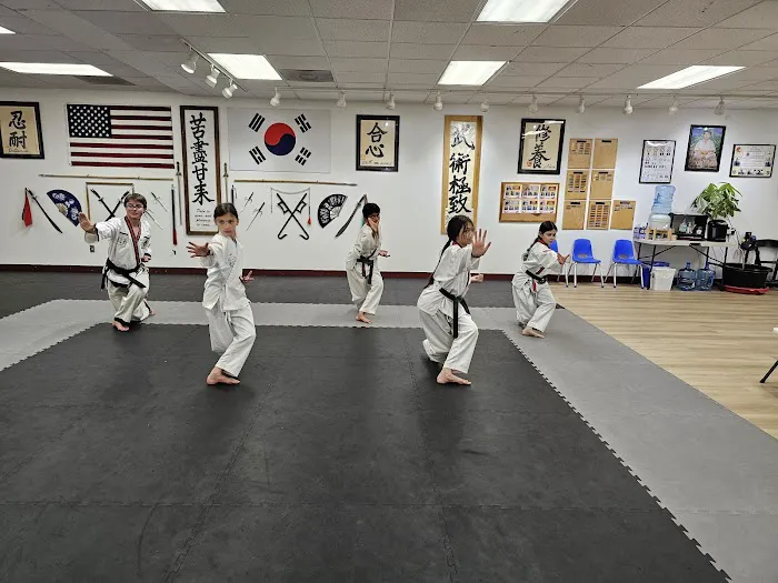 Oom Yung Doe - 8 Martial Arts - Seattle Picture 3