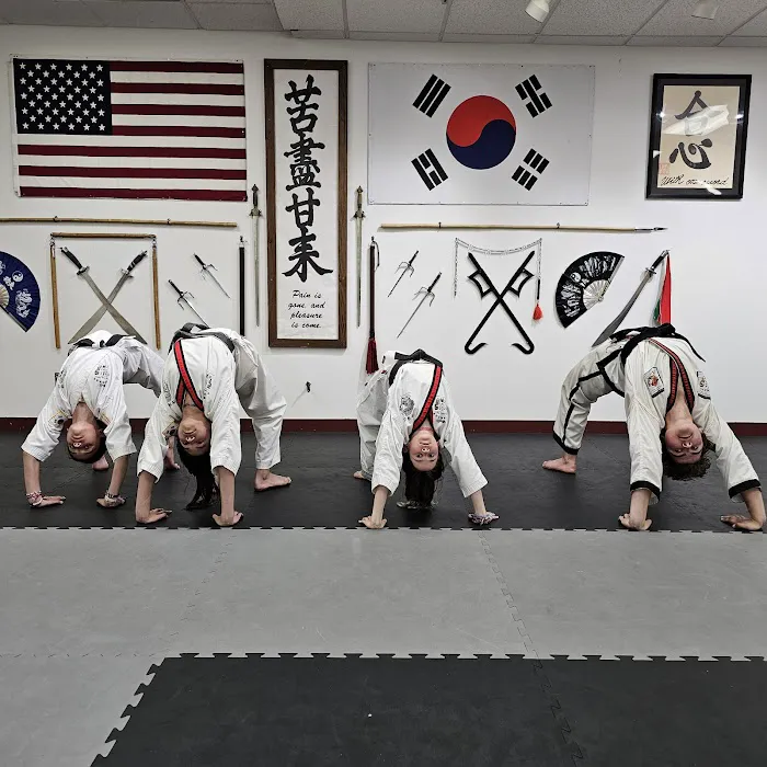 Oom Yung Doe - 8 Martial Arts - Seattle Picture 2