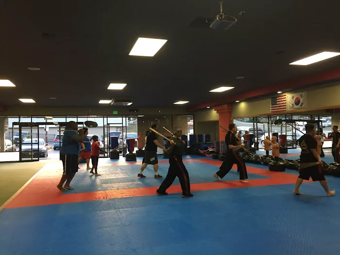 Martial Arts Center Picture 8