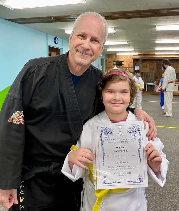 Ken's Family Tae Kwon Do Picture 6