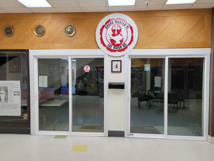 Grand Master YI Brothers Tae Kwon Do Picture 5