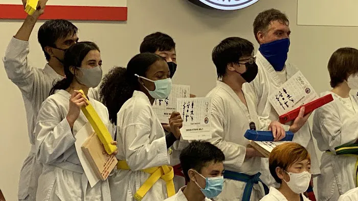 Master Hong's World Champion Taekwondo Picture 9