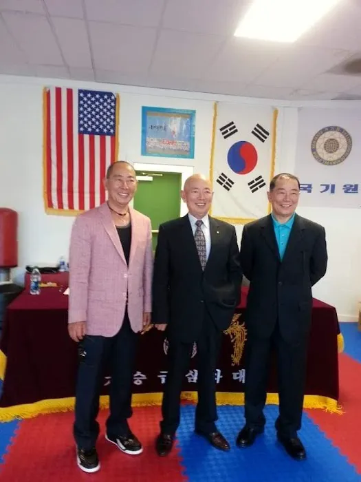 Traditional Tae Kwon Do Picture 2