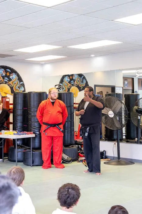 Barners Blue Dragons Picture 6