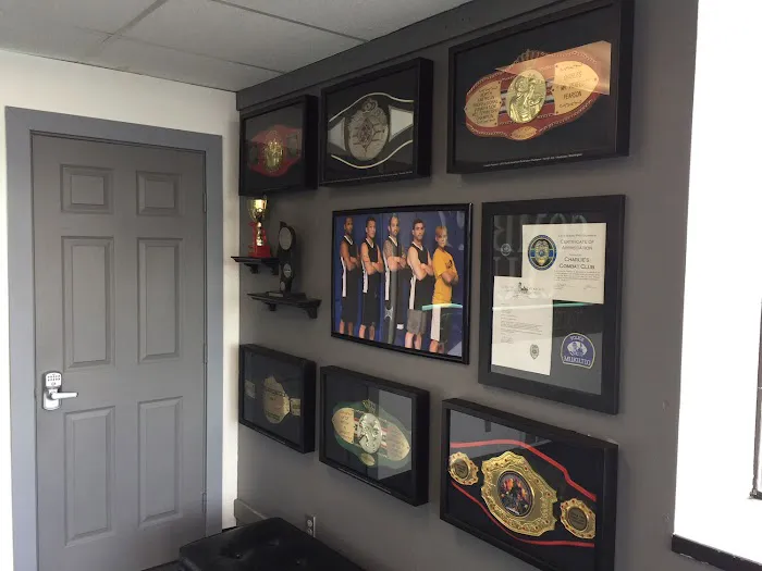Charlies combat club Picture 6