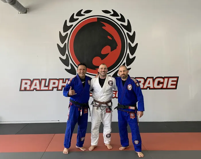 Redline MMA Academy & Ralph Gracie Jiu Jitsu Picture 9