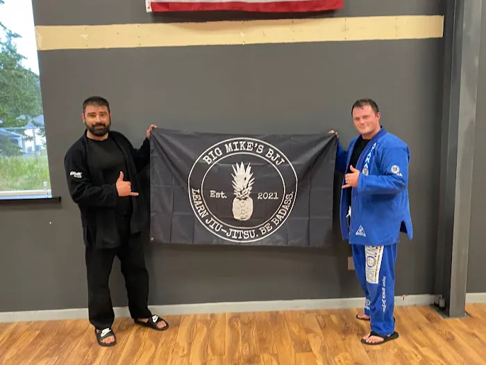 Big Mike's Brazilian Jiu-Jitsu Picture 4