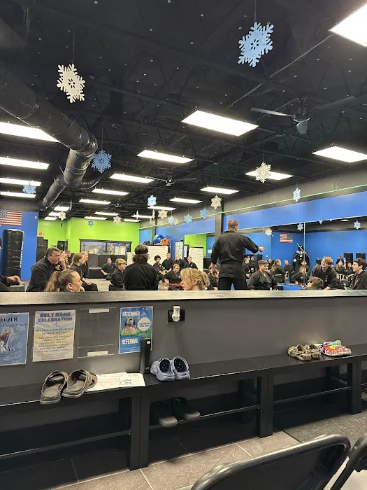 Karate Edge Picture 7