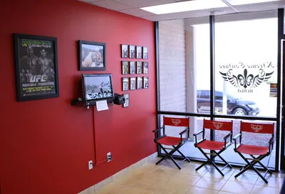 Xtreme Couture MMA Picture 5