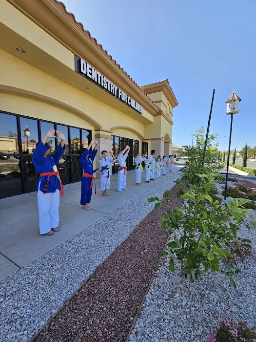 Tiger Thompson Taekwondo/ Kids zone Picture 8