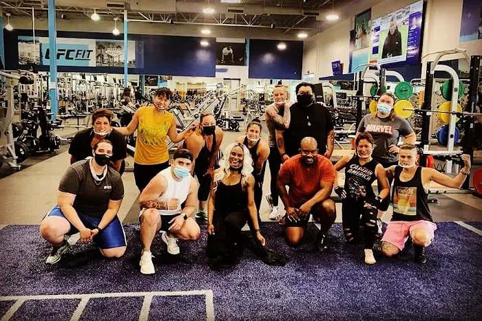 UFC FIT Centennial Picture 7