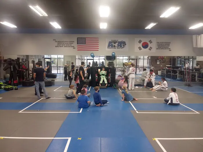 Family Martial Arts Picture 1