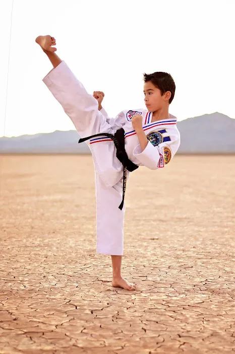 Family Martial Arts Picture 7