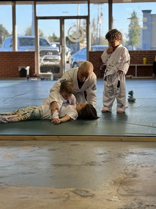 Resilient Roots Jiu Jitsu | Brazilian Jiu Jitsu (BJJ) | Oklahoma City Picture 10
