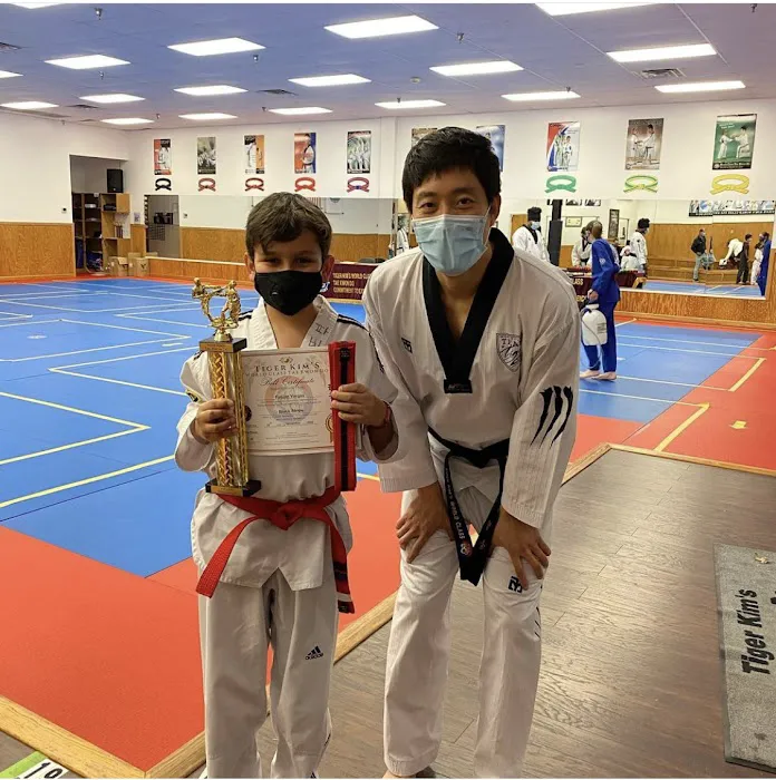 Tiger Jung's Taekwondo Picture 8