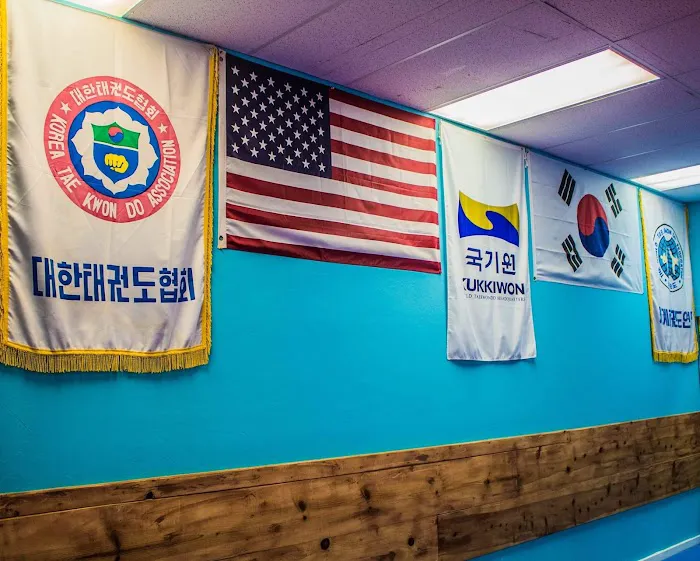 Grandmaster Sean Kim's Taekwondo Picture 8