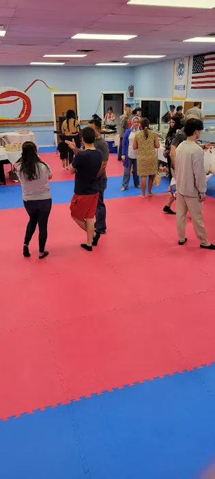 Grandmaster Sean Kim's Taekwondo Picture 7