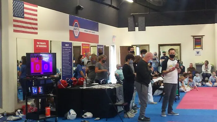 Poos Taekwondo Picture 2